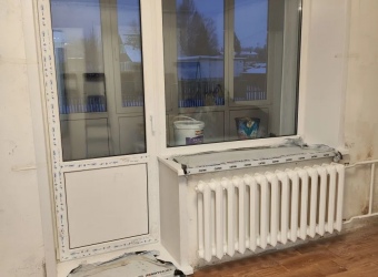 Монтаж балконного блока