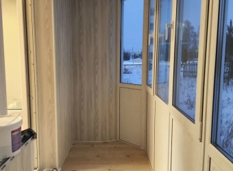 Отделка балкона ПВХ панелью