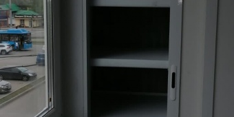 Внутренняя отделка ПВХ панелью и шкаф на балкон