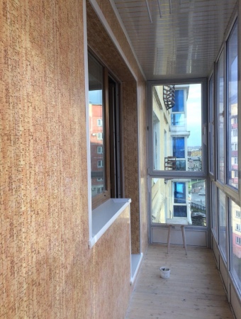 Французское остекление балконы с отделкой под дерево